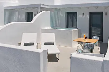 Hotel Aura 3*