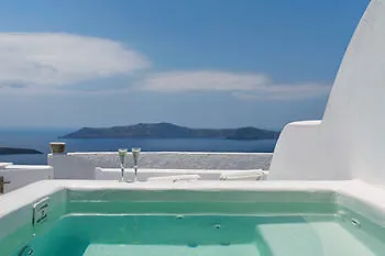 Hotel Aura 3*