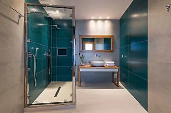 Hotel Aura